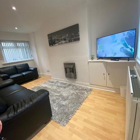 Modern Two Bed House Close To City Centre 벨파스트 외부 사진