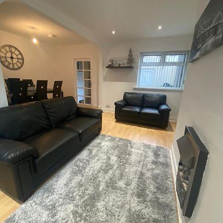 Modern Two Bed House Close To City Centre 벨파스트 외부 사진